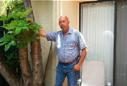 2004.007.jpg